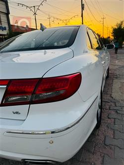 هيونداي أزيرا